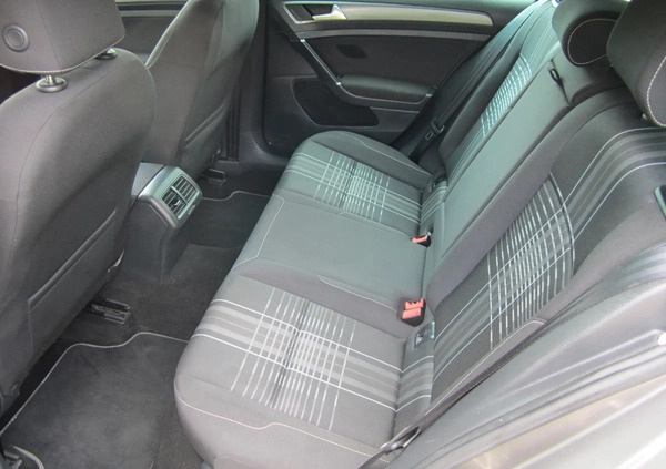 Volkswagen Golf cena 39000 przebieg: 156000, rok produkcji 2015 z Radziejów małe 106